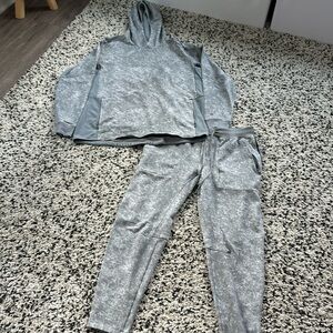 Lululemon men’s nylon texture hoodie sz XL gray